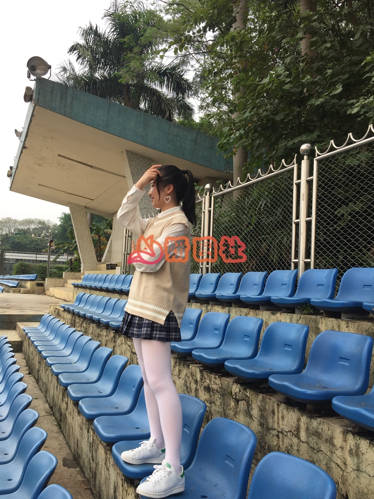 图片[2]-yantu169、大学生拍摄最爱帆布鞋系列摄影写真合集[13套4.07G]-琉璃社