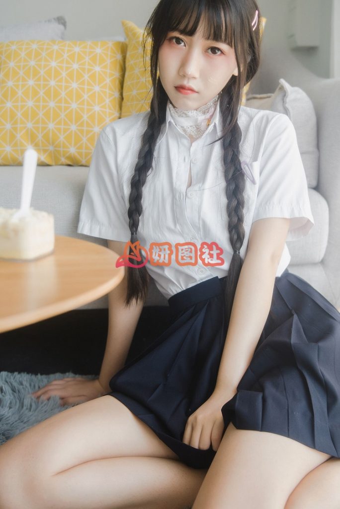 图片[2]-yantu151、国内美女Coser不呆猫写真合集[24套5.29G]-琉璃社