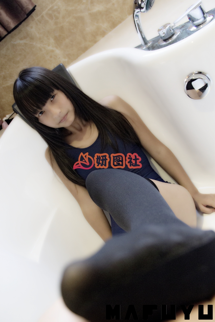 yantu181、神乐坂真冬全套写真合集附视频[15套14.97G]-琉璃社